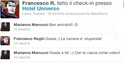 Check-in all'Hotel Universo su Foursquare con commenti positivi.