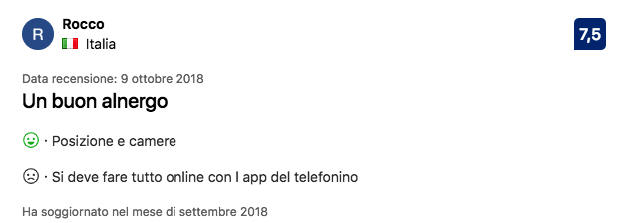  Recensione di Rocco sul KViHotel con punteggio 7.5, apprezzando la posizione ma trovando scomodo l'uso dell'app.