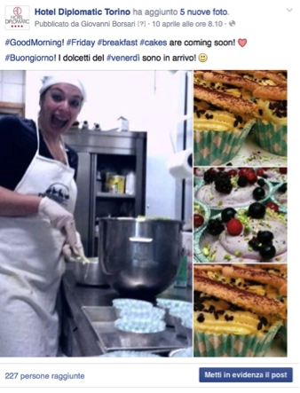 Post su Facebook dell'Hotel Diplomatic Torino che mostra una chef che prepara dolci per la colazione del venerdì.
