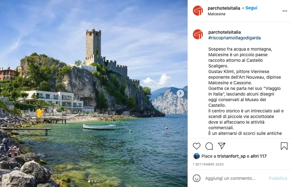 Foto di Malcesine con il Castello Scaligero e il Lago di Garda, accompagnata da una descrizione storica e culturale.